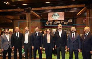 Başkan Altay tüm çocukları ’Konya Çocuk Kitap...