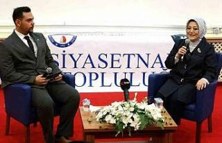 Başkan Ceyda çetin Erenler, DPÜ’de "Siyasette...