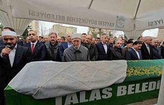 Başkan Yalçın’ın hayatını kaybeden annesi...