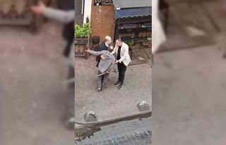 Beyoğlu’nda kavga ettiği şahsı döner bıçağıyla...