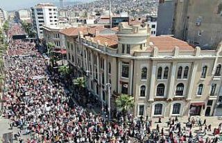 Binlerce vatandaş Filistin için yürüdü