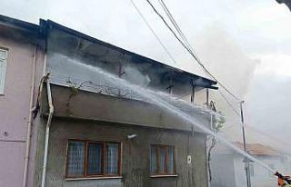 Burhaniye’de yangın paniği