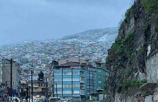 Bursa’da nisan ayında kar sürprizi