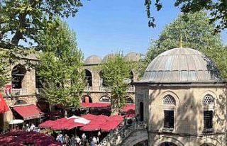 Bursa’nın tarihi çarşıları ve Hanlar Bölgesi’nde...