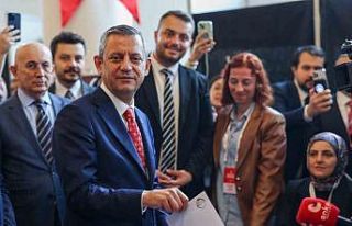 CHP Lideri Özel: "Gençlerin umudu için buradayız"