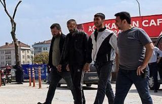 Cinayet ve hırsızlıktan aranan şüpheliler yakalandı