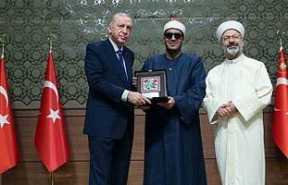 Cumhurbaşkanı Erdoğan: "Ya aslımıza dönecek...