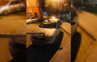 Denizli’de fırtına maddi hasara neden oldu