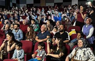 Diyarbakır’da masal diyarı çocuk festivali gösterisi...