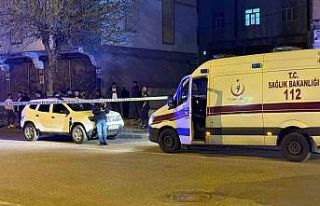 Diyarbakır’da silahlı kavga: 1’i polis 13 yaralı