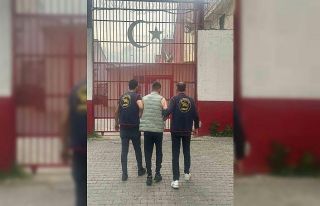 Dolandırıcılık suçundan aranan şahıs Efeler’de...