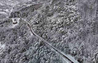 Eflani’de kapalı köy yollarında çalışmalar...
