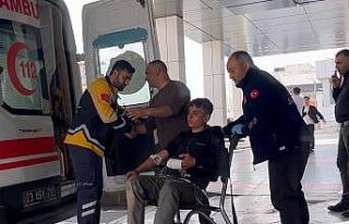 Elazığ’da çapa makinesine elini kaptıran 14...