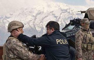 Emniyet Müdürü Yılmaz, görevli polislerin bayramını...