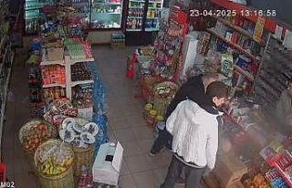 Eyüpsultan’da markette deprem anı kamerada