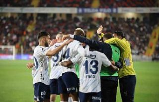 Fenerbahçe, bu sezon 6. kez geriden gelerek kazandı
