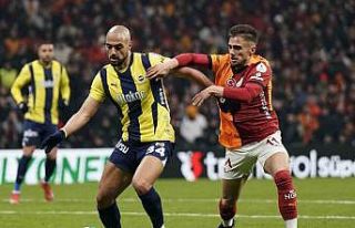 Fenerbahçe’de hedef derbiyi kazanıp yarı finale...