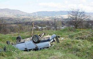 Fiat-Tofaş otomobil hurdaya döndü, 23 yaşındaki...