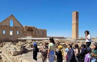 Gençler Şanlıurfa’da şair Nabi’nin izini sürdü