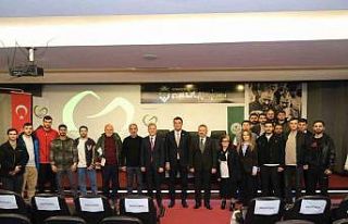 Giresun’da "Kur’an-ı Kerim’i Anlamak"...