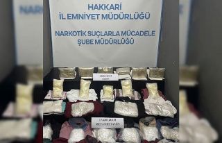 Hakkari’de otomobilin yakıt deposunda 21 kilo 440...