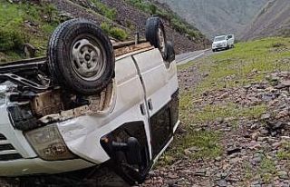 Hakkari’de trafik kazası: 8 yaralı