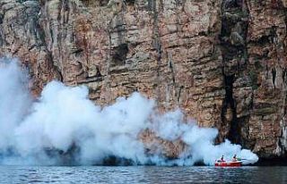 Havaların ısınmasıyla birlikte ilaçlama çalışmaları...