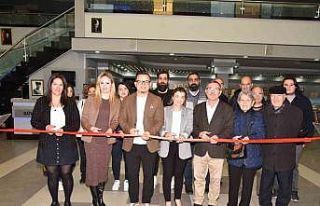 "Hayat ve Doğa" sergisi sanatseverlerle...