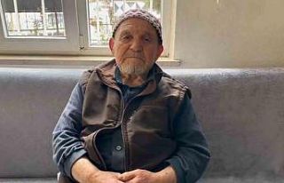 Heimlich manevrası yaşlı adamın hayatını kurtardı