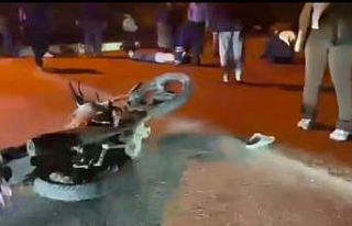 İki motosikletin çarpıştığı kazada 4 kişi...