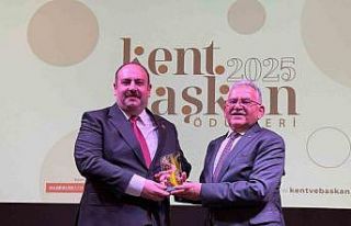 İnönü Belediye Başkanı Serhat Hamamcı’ya anlamlı...