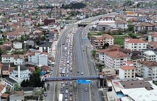 Işıklı kavşaklara bayram düzenlemesi