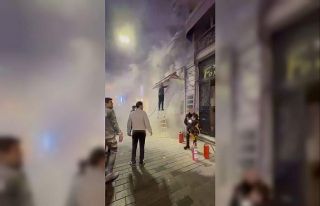 İstiklal Caddesi’nde korkutan yangın