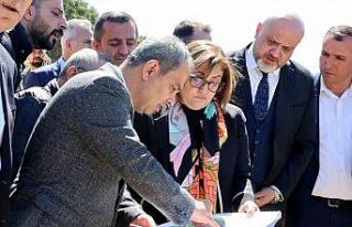 Karapınar göleti ve mesire alanı eylül başında...