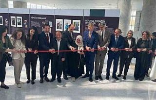 Konya’da "Türk Kadın Öncüleri" sergisi...