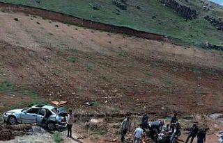 Kurtalan’da trafik kazası: 1’i ağır 3 yaralı