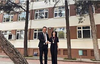Lise Öğrencisi Betül Sarfın’dan gururlandıran...