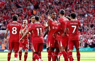 Liverpool, Premier Lig’de şampiyonluğunu ilan...