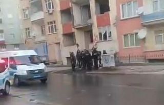 Malatya’da bir kişi ağır hasarlı binada ölü...