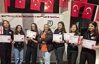 Marmaris Halıcı Ahmet Urkay Anadolu Lisesi dünya...