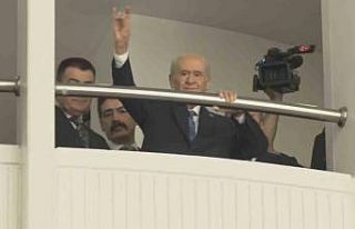 MHP Genel Başkanı Bahçeli, genel merkezde çalışmalara...