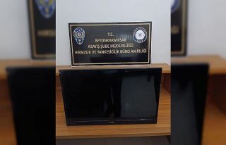 Muayene için gittiği hastanede televizyon çaldı