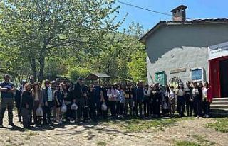 Mysia Yolları’nda baharın tadını çıkardılar