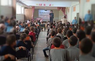 Prof. Dr. Mehmet Ekiz’den öğrencilere Dede Korkut’la...