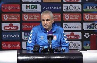 Rıza Çalımbay: "Zor maçlarımız başlıyor"