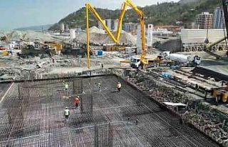 Rize Şehir Hastanesi inşaatının yüzde 51’i...