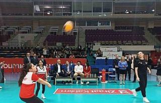 RTÜK Başkanı Şahin, Türkiye Voleybol Federasyonu’nda...