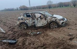 Şarampole devrilen otomobilde 2 kişi yaralandı