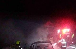 Susurluk’ta park halindeki araçta yangın çıktı