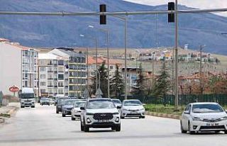Tatilciler dönüşe geçti, yollarda yoğunluk yaşandı
